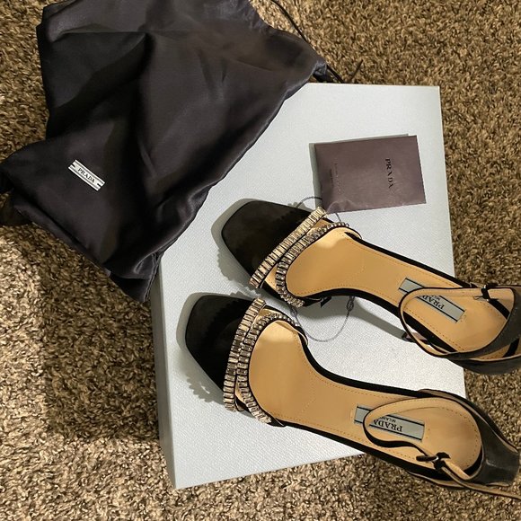 RARE Prada Heel Sandals - Picture 7 of 7